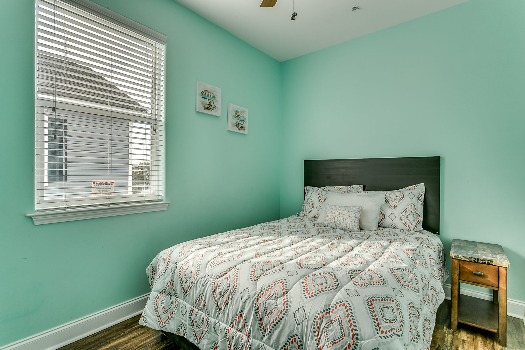2201 Spring Street bedroom.